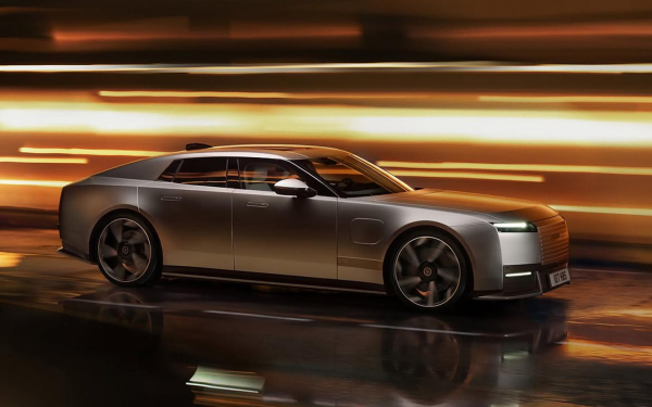 
            Jaguar представил Type 01. Это самая мощная модель в истории бренда
        