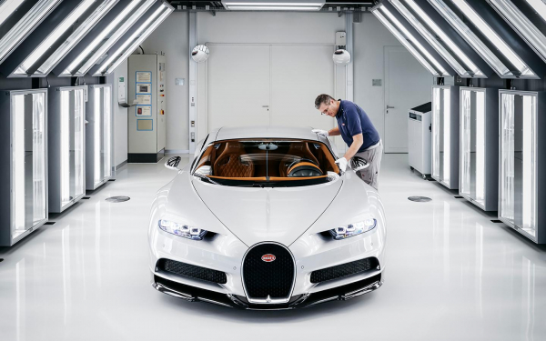 
            В Bugatti призвали европейский автопром не гнаться за Китаем
        