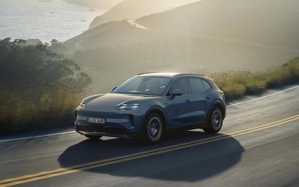 
            Porsche сообщила о падении продаж автомобилей по всему миру
        