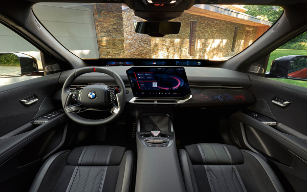 
            Представлен новый BMW iX4 в стиле Neue Klasse. У него 612 сил
        
