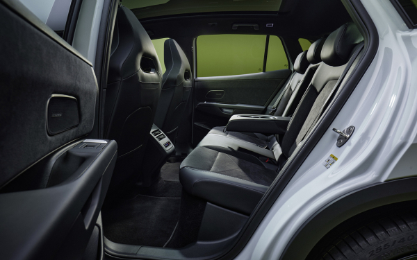 
            Возвращение кнопок и 600&nbsp;км без подзарядки. VW показал новый ID. Tiguan
        