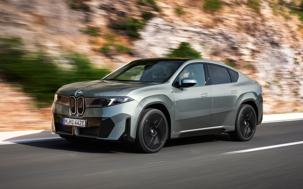 
            Представлен новый BMW iX4 в стиле Neue Klasse. У него 612 сил
        