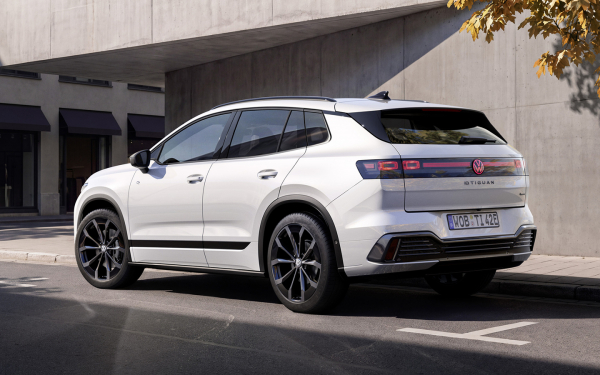 
            Возвращение кнопок и 600&nbsp;км без подзарядки. VW показал новый ID. Tiguan
        