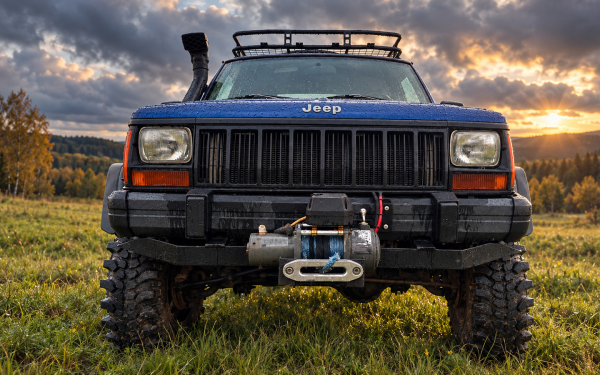 Как русская рулетка. Опыт владения 31-летним Jeep Cherokee
Как русская рулетка. Опыт владения 31-летним Jeep Cherokee