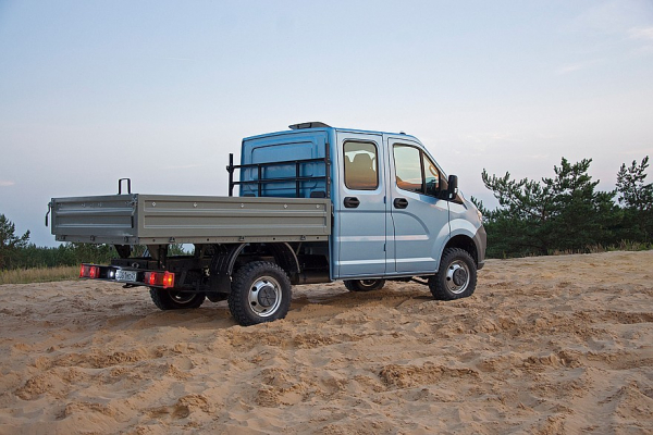 По полям, по лугам: тест-драйв Газели NN 4&times;4