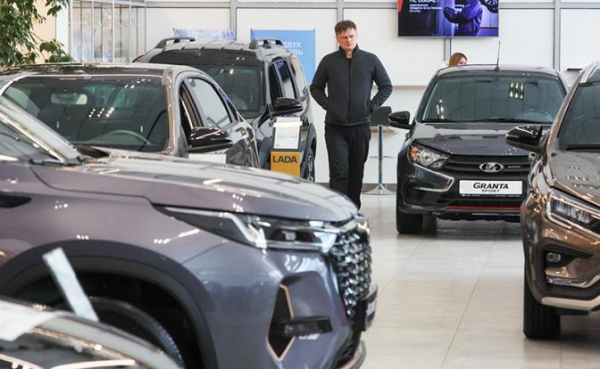 Импортопомутнение: Экономика России катится в пропасть верхом на&nbsp;&laquo;АвтоВАЗе&raquo;