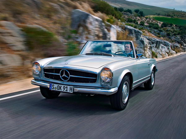 От Леннона до Траволты: как появился Mercedes-Benz SL W113 и почему он стал культовым